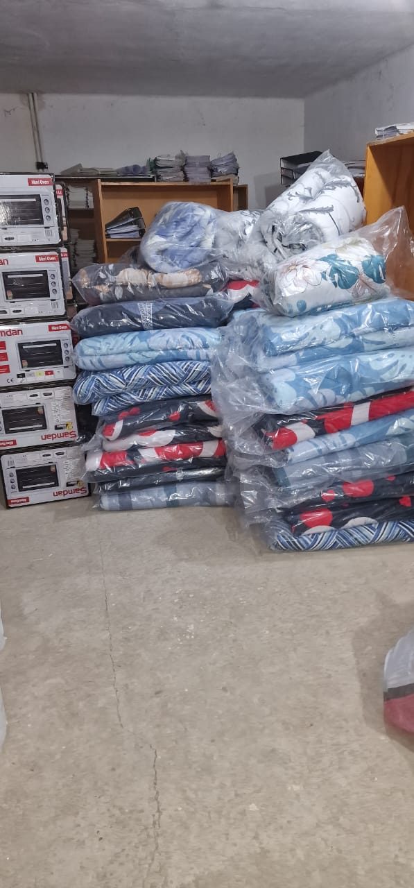 Clothing & Household: field photo 9