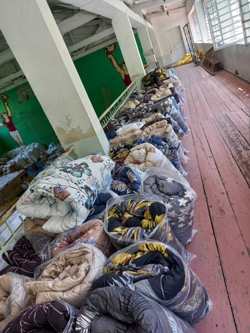 Clothing & Household: field photo 13