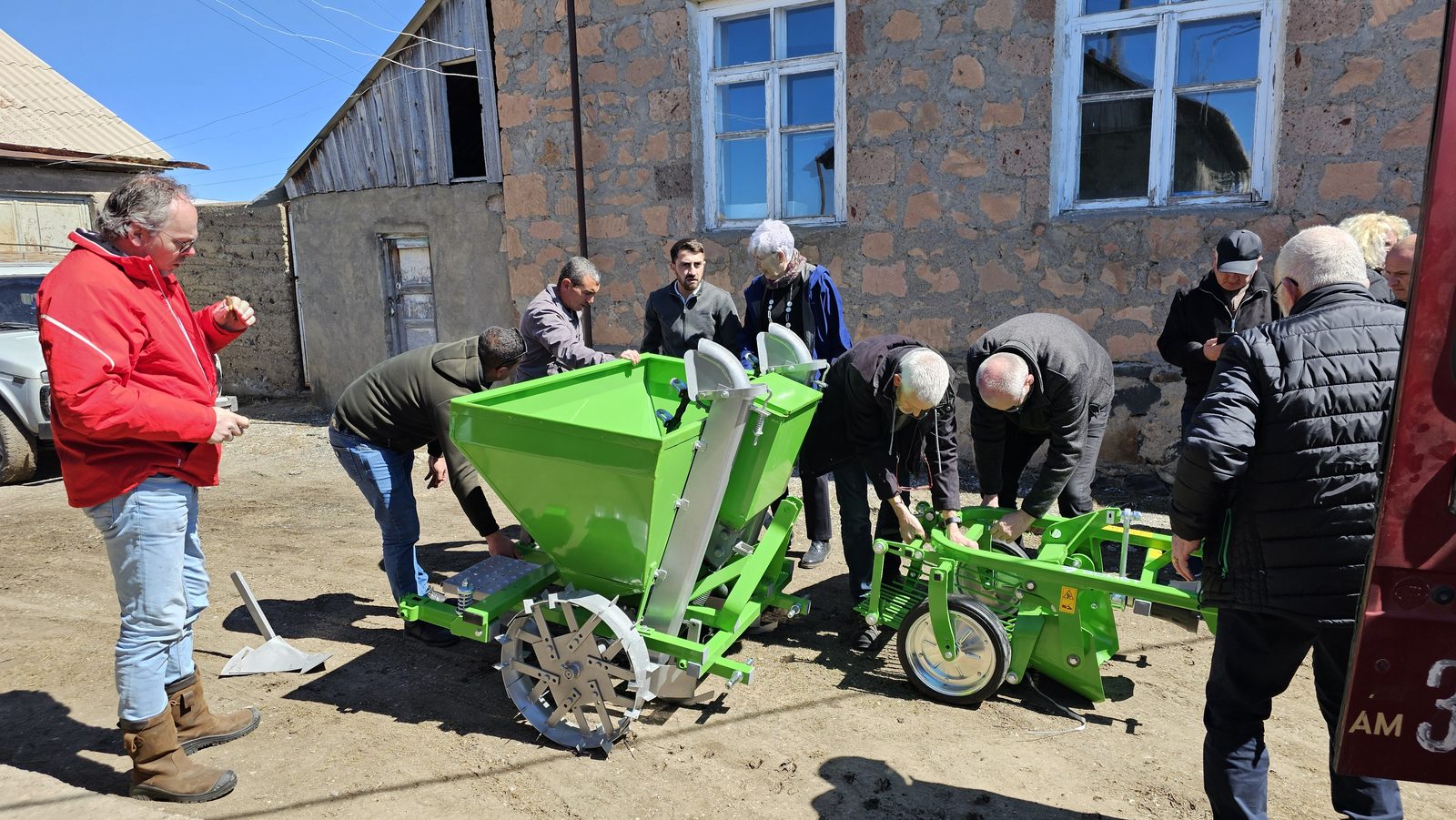 Micro-Enterprise & Income Generation Aid: field photo 16