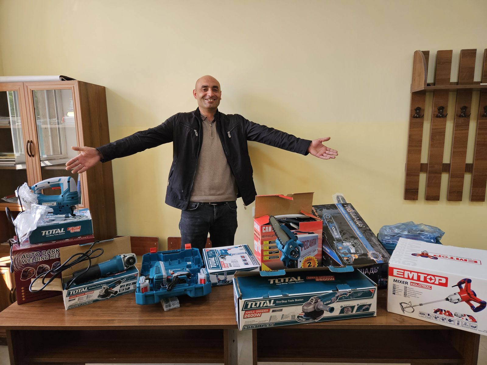 Refugee Support: field photo 10